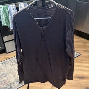 American Eagle Outfitters Charcoal Long Sleeve Henley